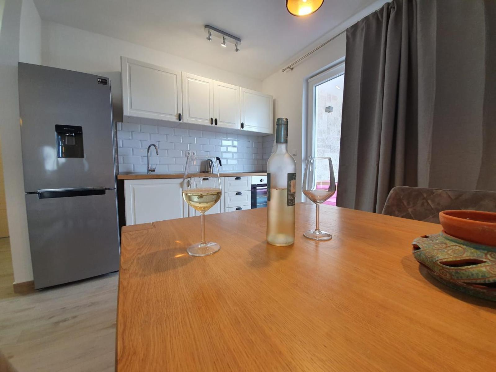 L&L Apartmani 1 Bol Ngoại thất bức ảnh