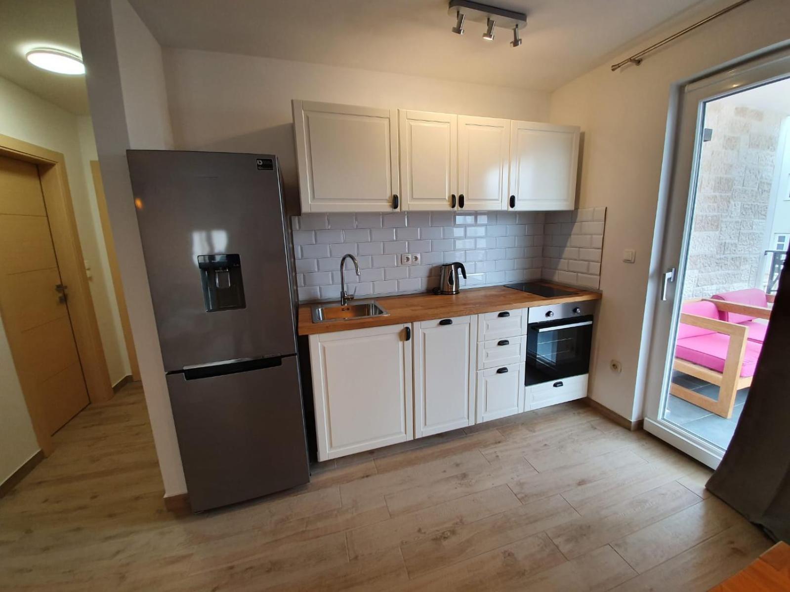 L&L Apartmani 1 Bol Ngoại thất bức ảnh